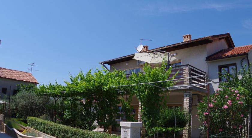 Apartment Nina Пула Стая снимка